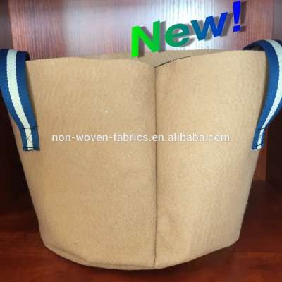 Flexible portable planter of nonwoven fabric